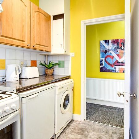 Oxford Street - Mayfair, Central London Budget Apartment 외부 사진