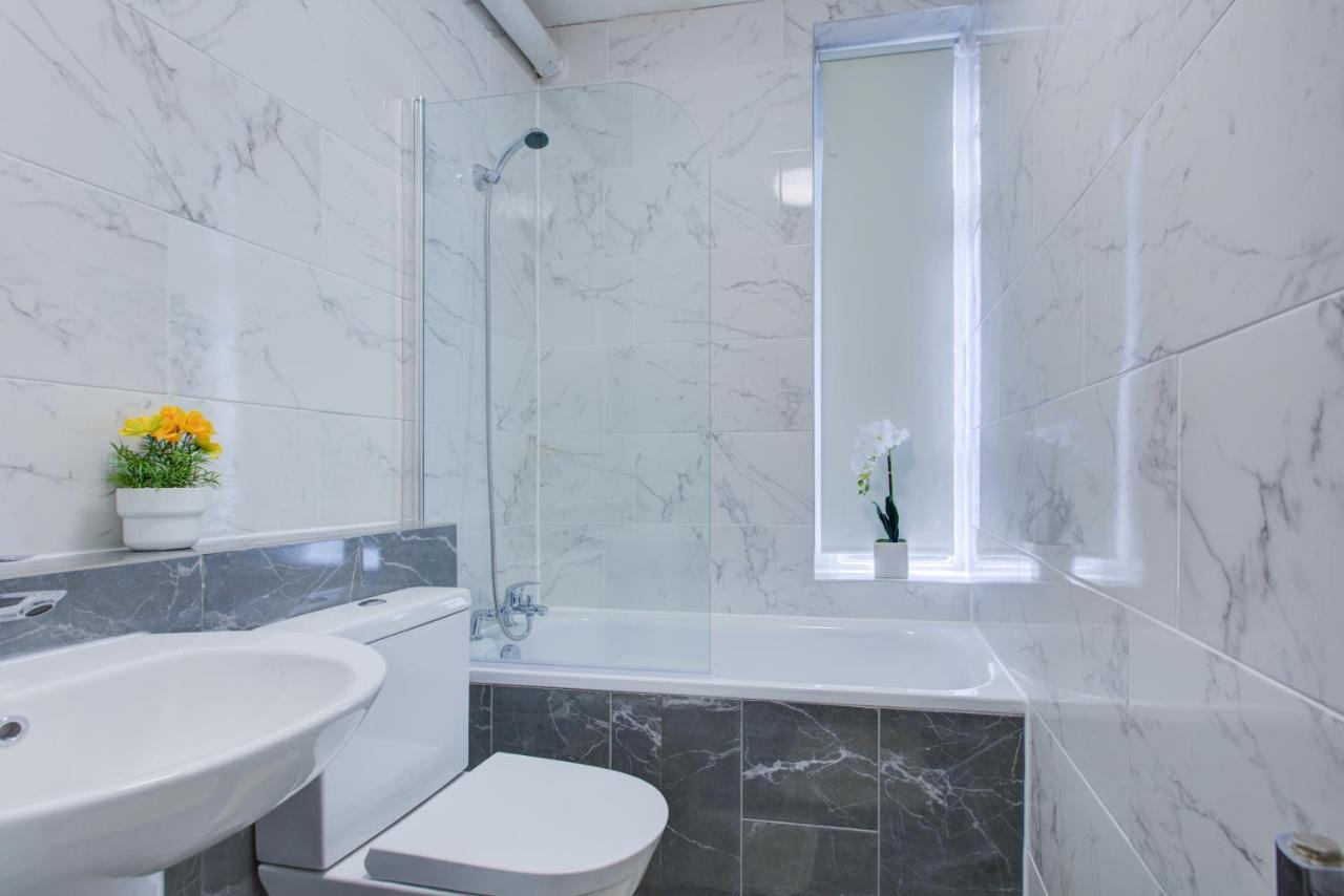 Oxford Street - Mayfair, Central London Budget Apartment 외부 사진