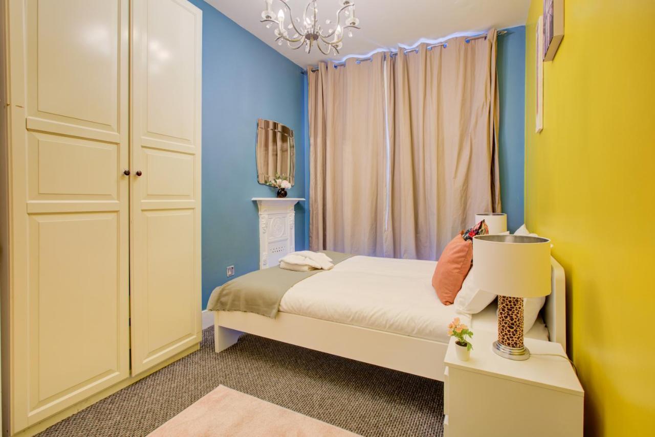 Oxford Street - Mayfair, Central London Budget Apartment 외부 사진